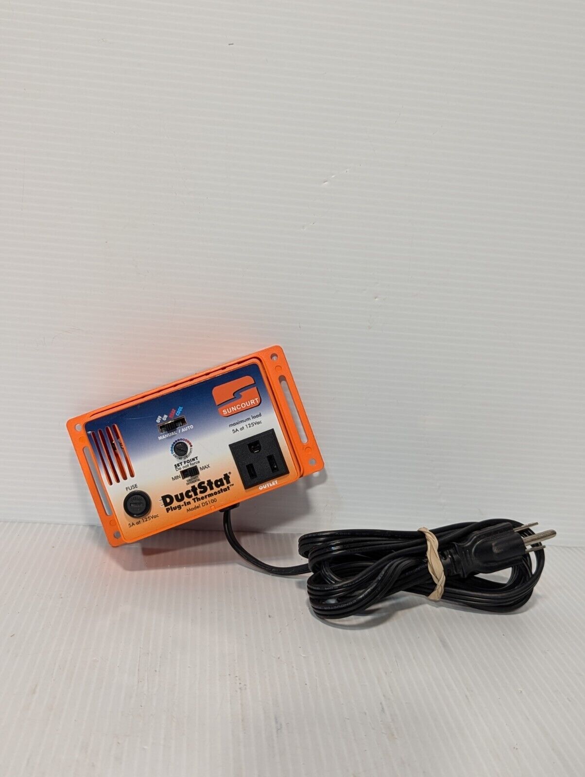 Suncourt DS100 DuctStat Plug-In Thermostat Temp Sensitive Switch