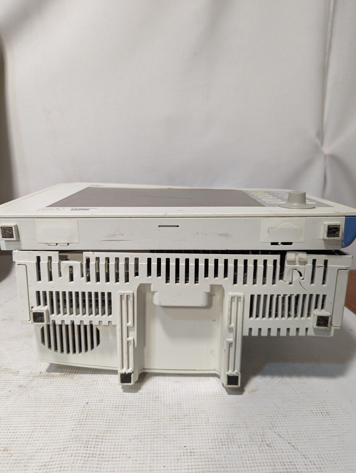Draeger MS13466E539D Infinity Delta monitor for parts or prop
