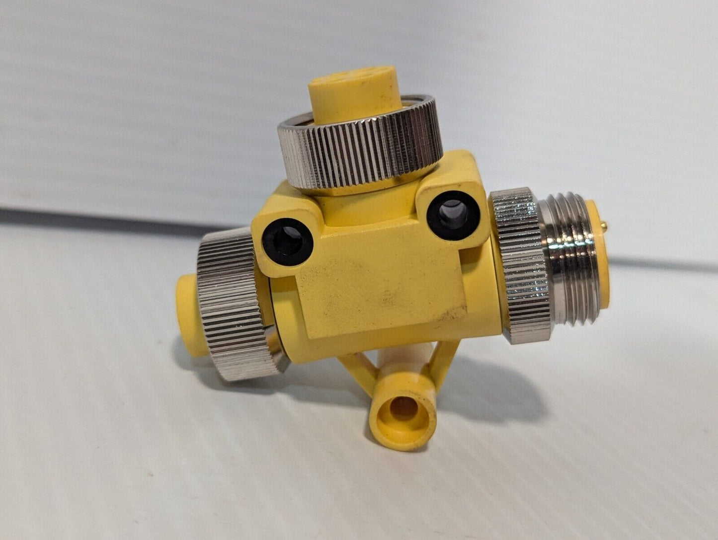 Zipport ZP-S1-3MFF-T T-Coupler, 3-Pole Female 7/8IN - Free Shipping+Returns