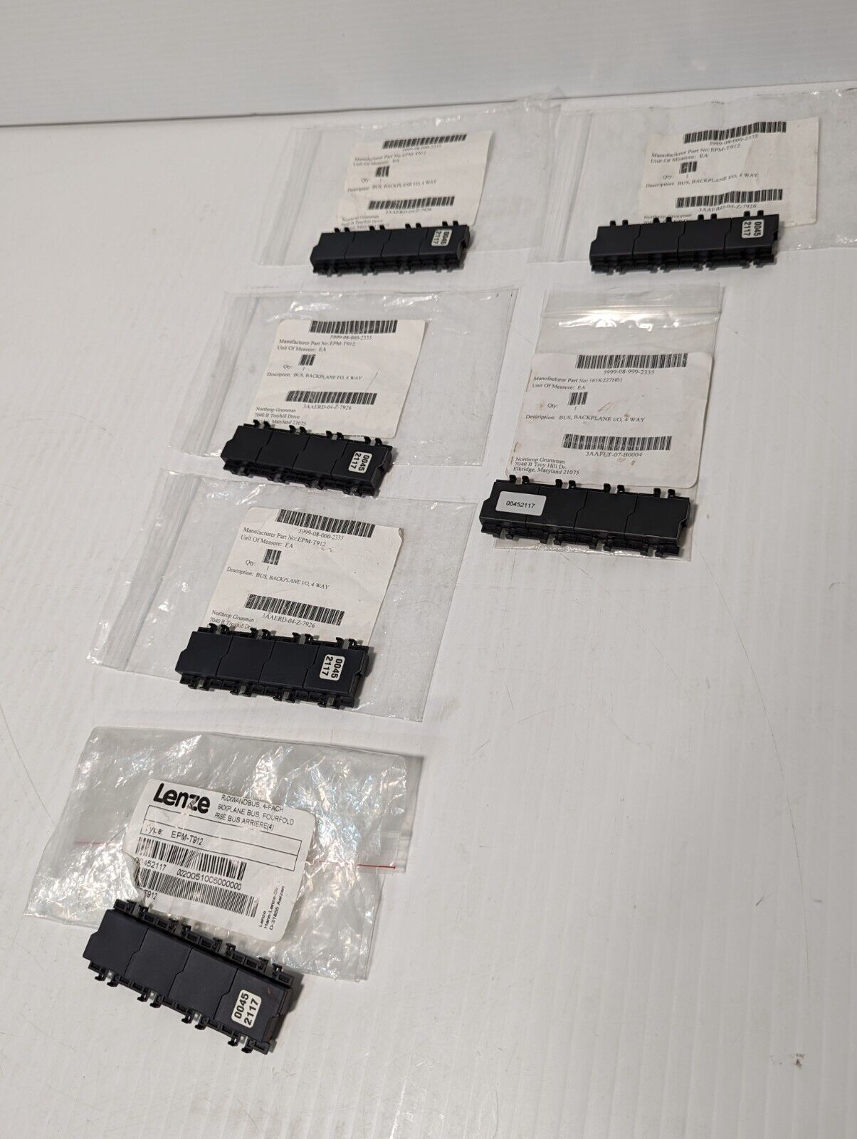 Lot of 6 Lenze Americas EPM-T912 4-Fold Backplane Bus Connector - Free Shipping