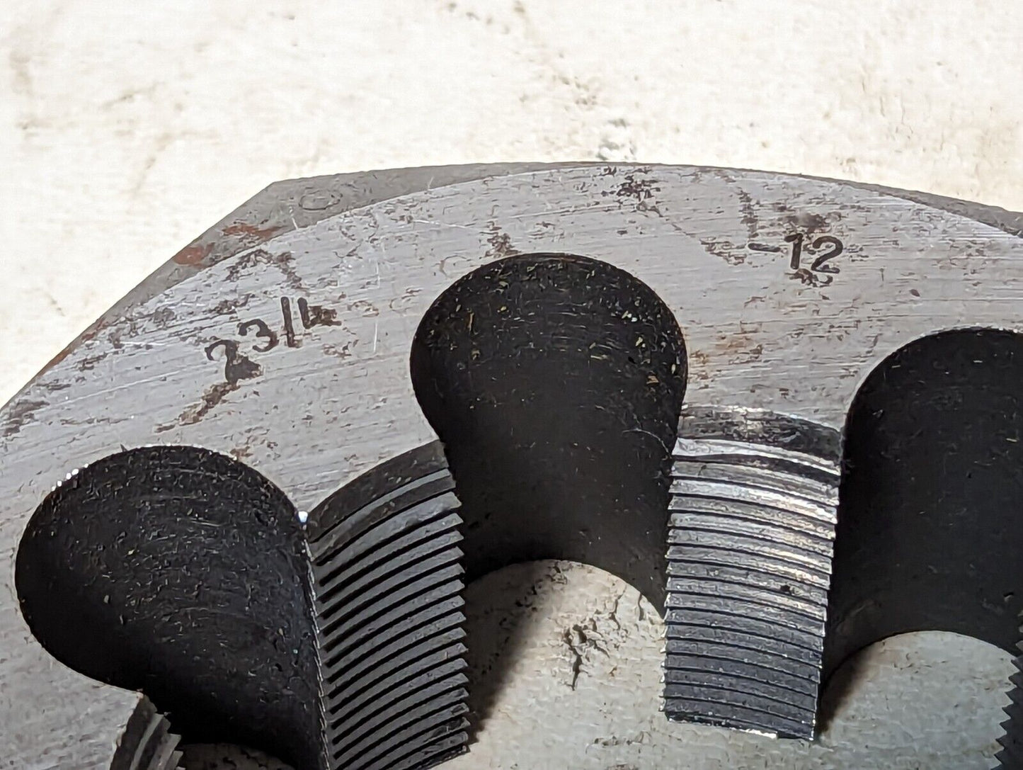 2-3/4-12 hex rethreading die