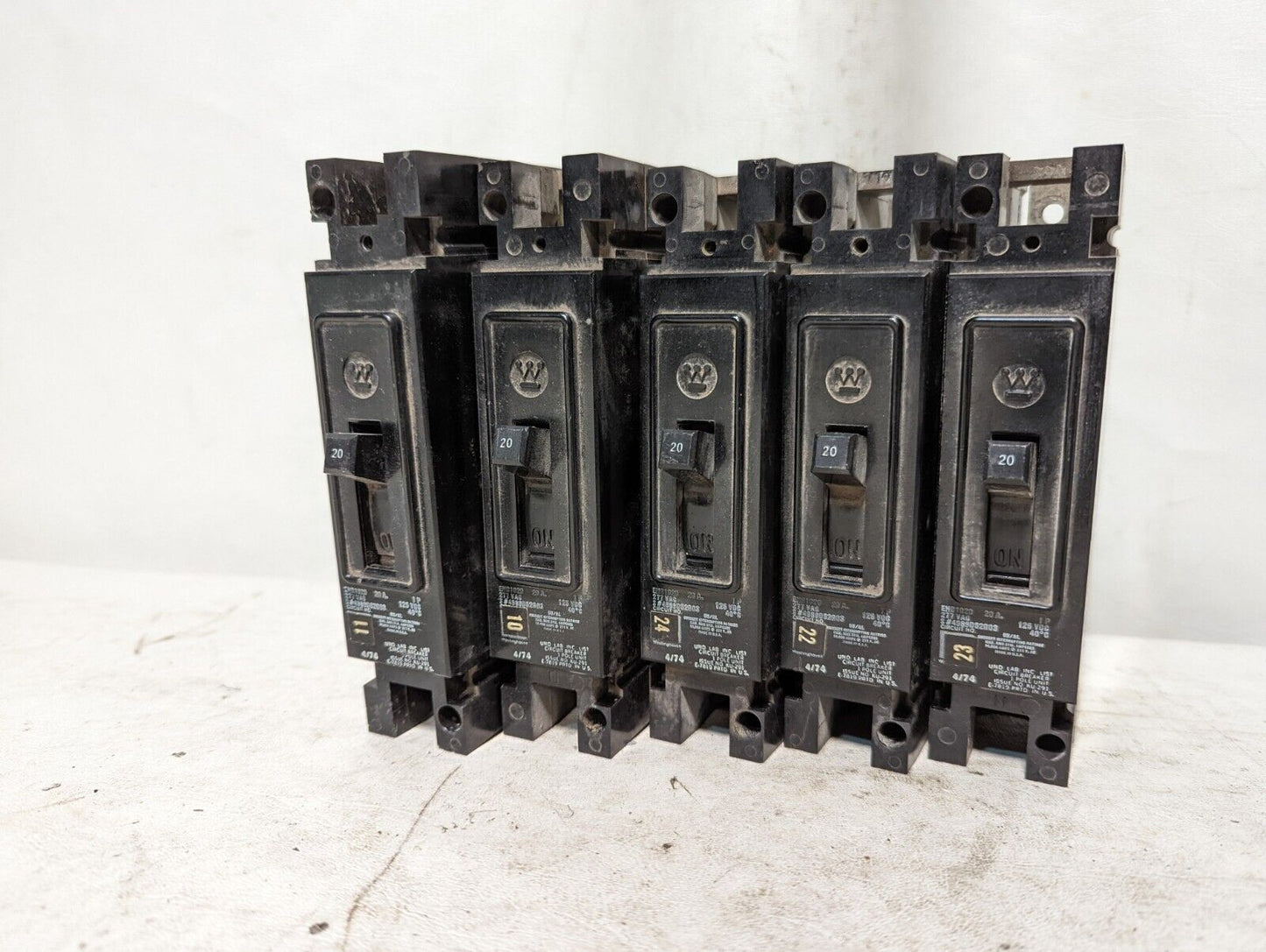 Lot of 5 Westinghouse EHB1020 circuit breakers, 20A, 277VAC, 125VDC, 1 pole