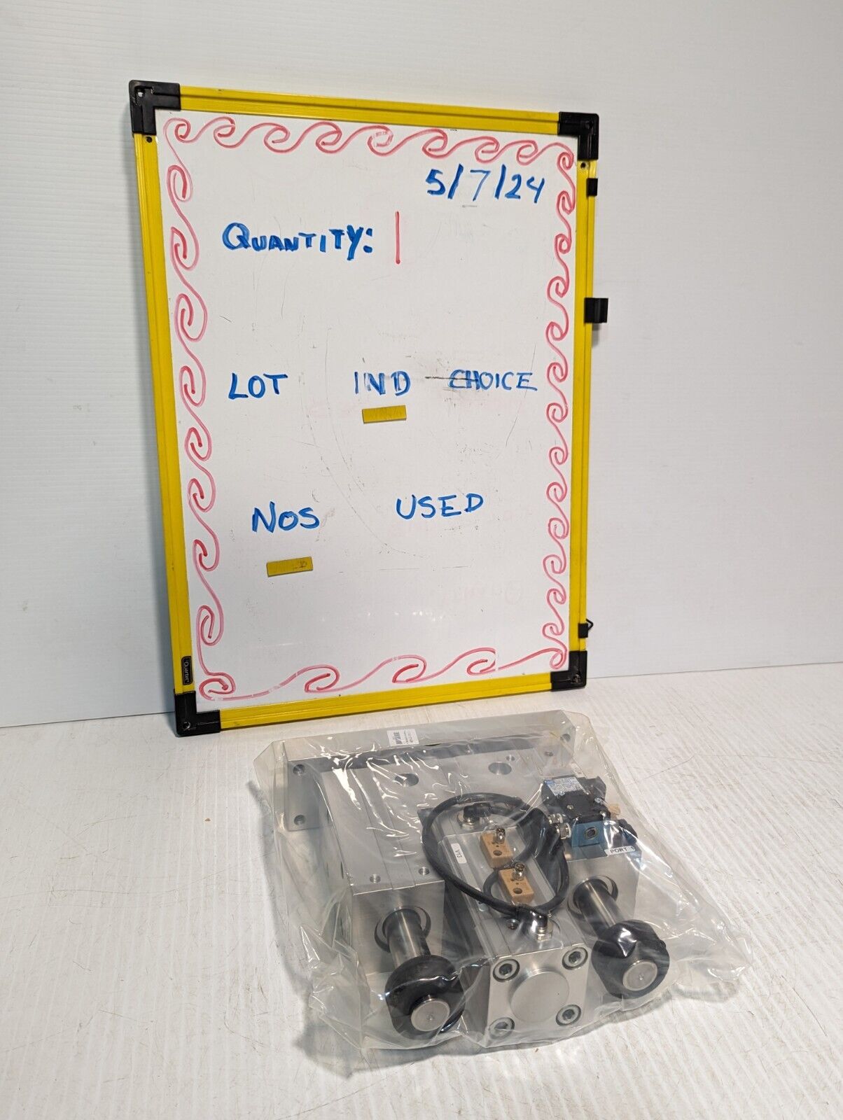 NEW PHD 174K129G01 Pneumatic Lift Assembly w/Mac 45A-Aa1-Ddaj-1Kj-Free Shipping