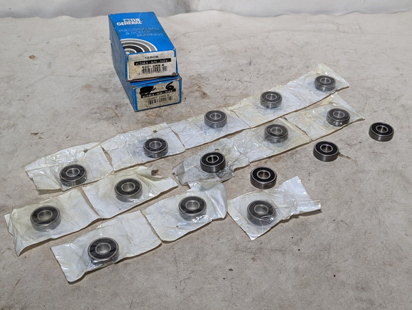 Lot of 16 The General 6201-88-30E bearings, 12 new in package, 4 new out of pack