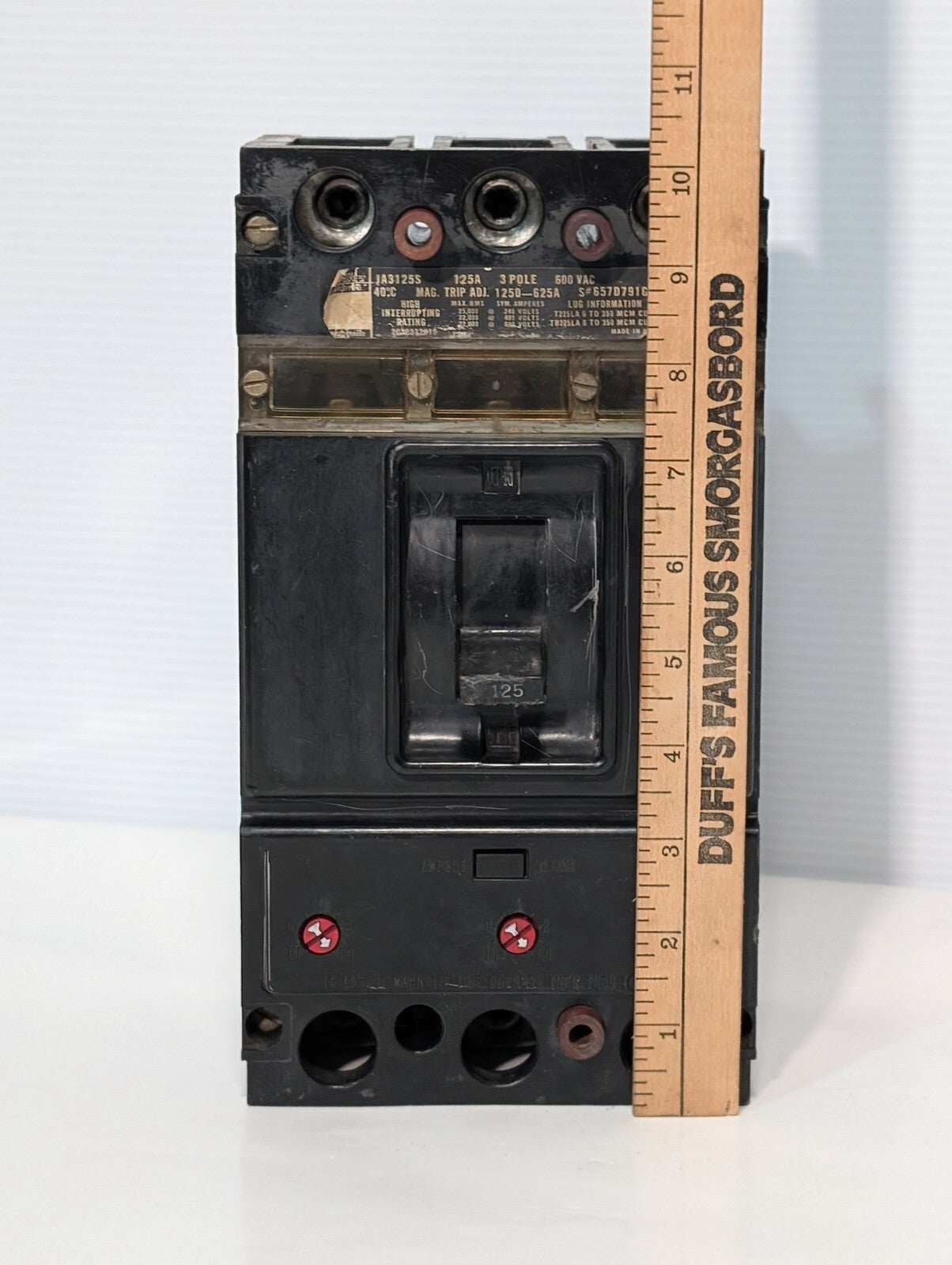 Westinghouse JA3125S Molded Case Circuit Breaker, 125A, 600vac, 3 Pole