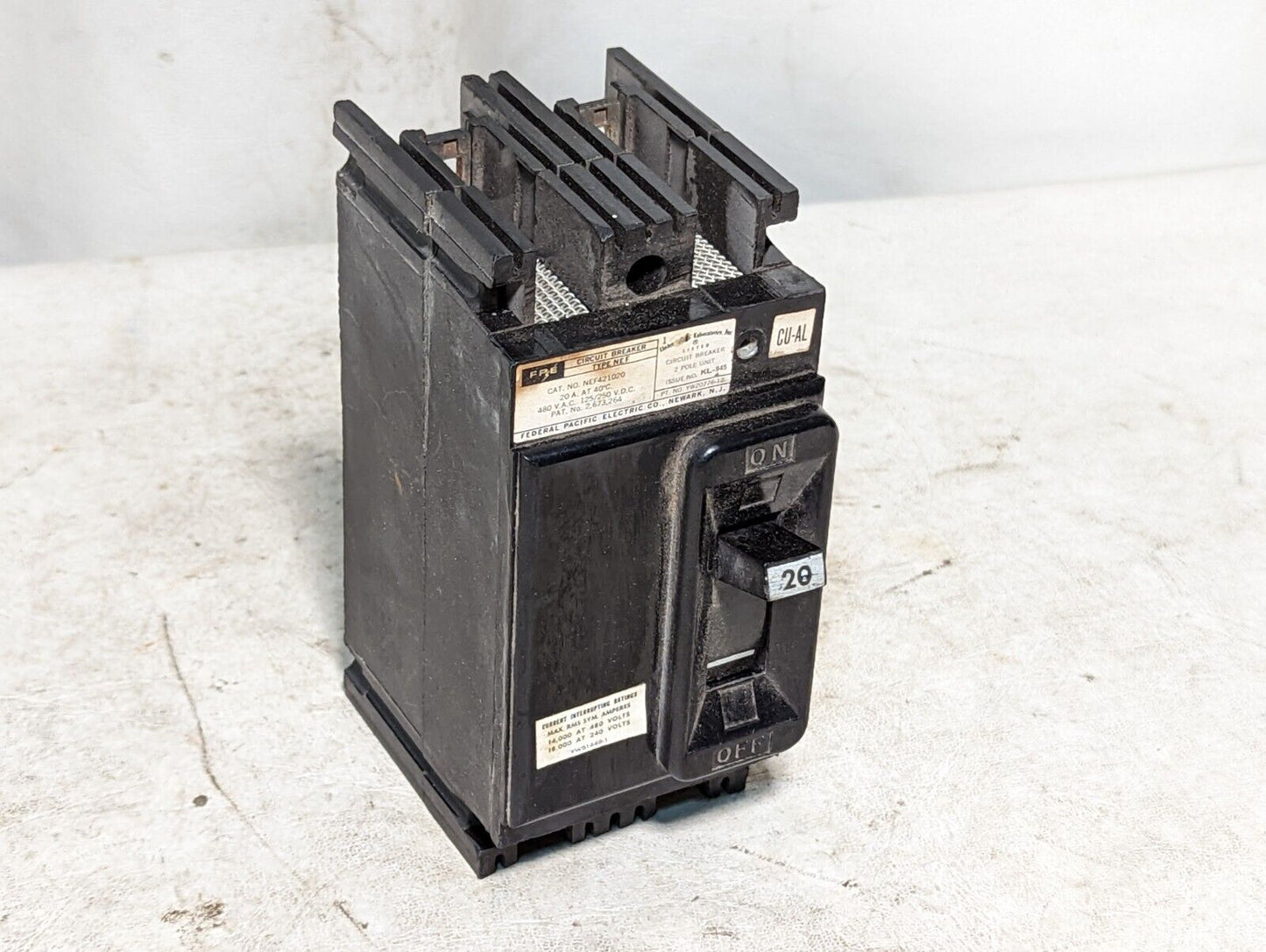 Lot of FPE NEF421015 and NEF421020 circuit breakers, 480VAC, 125/250VDC