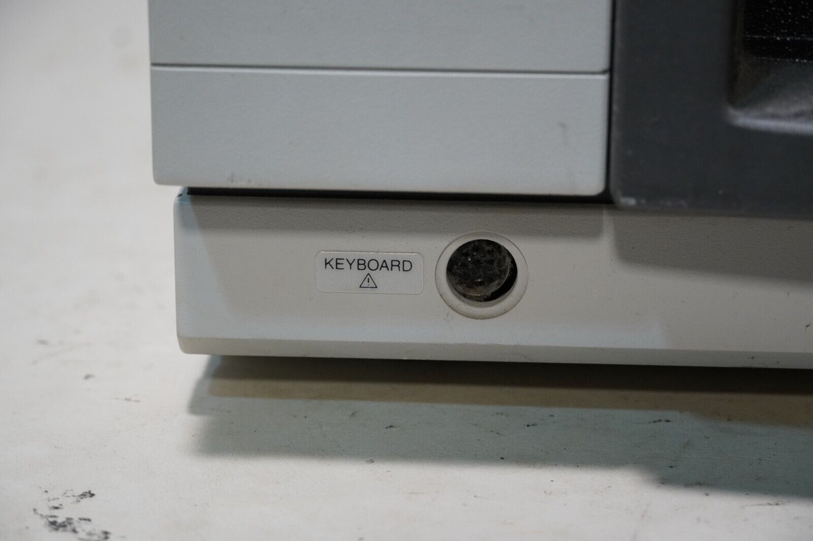 SpaceLabs 90305 monitor