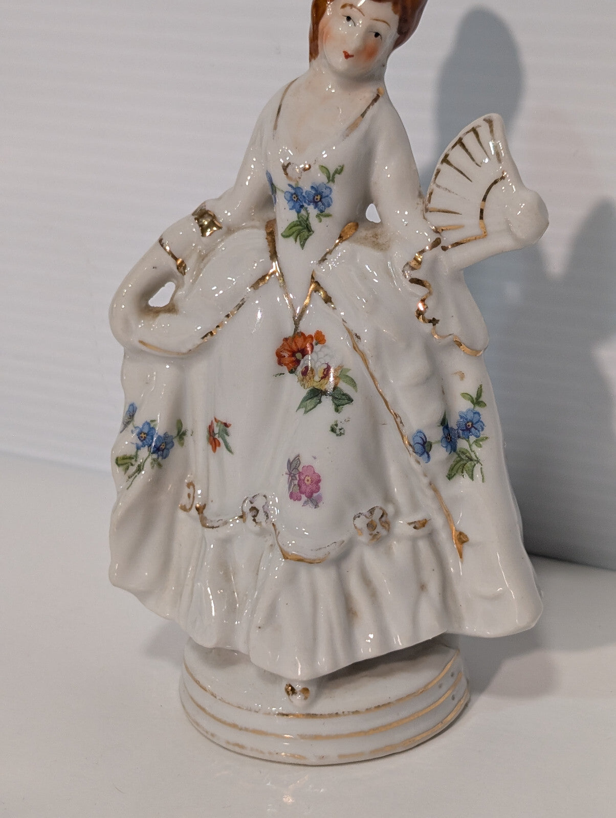 Vintage 1950s Porcelain Figurine Debutante Ball Gown Curtsy Society Fan Woman