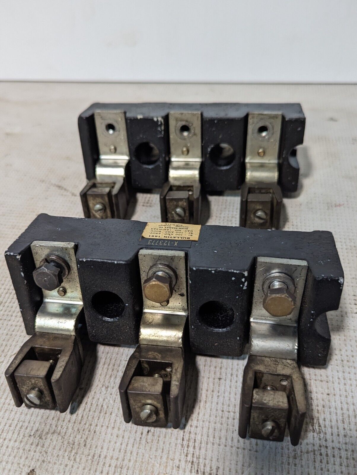 Allen-Bradley X-123773 Terminal Lug, 100a, 600v, 3-Pole - Free Shipping