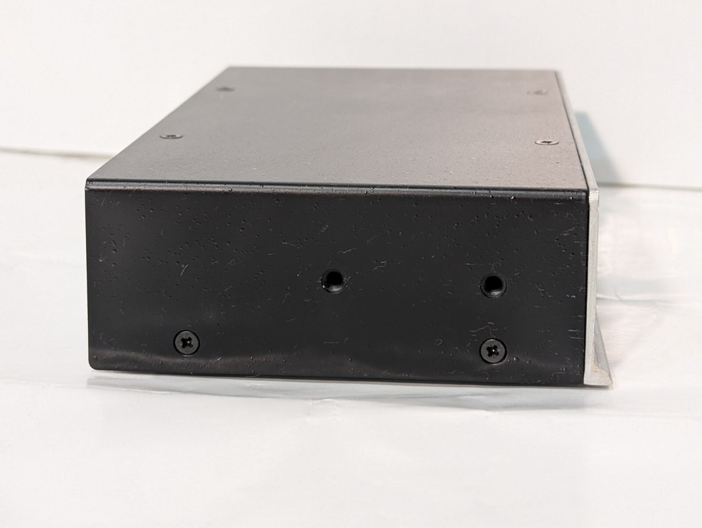 Adder Adderview CATX1000 AVX1008 1x8 KVMA Switch with Power Supply