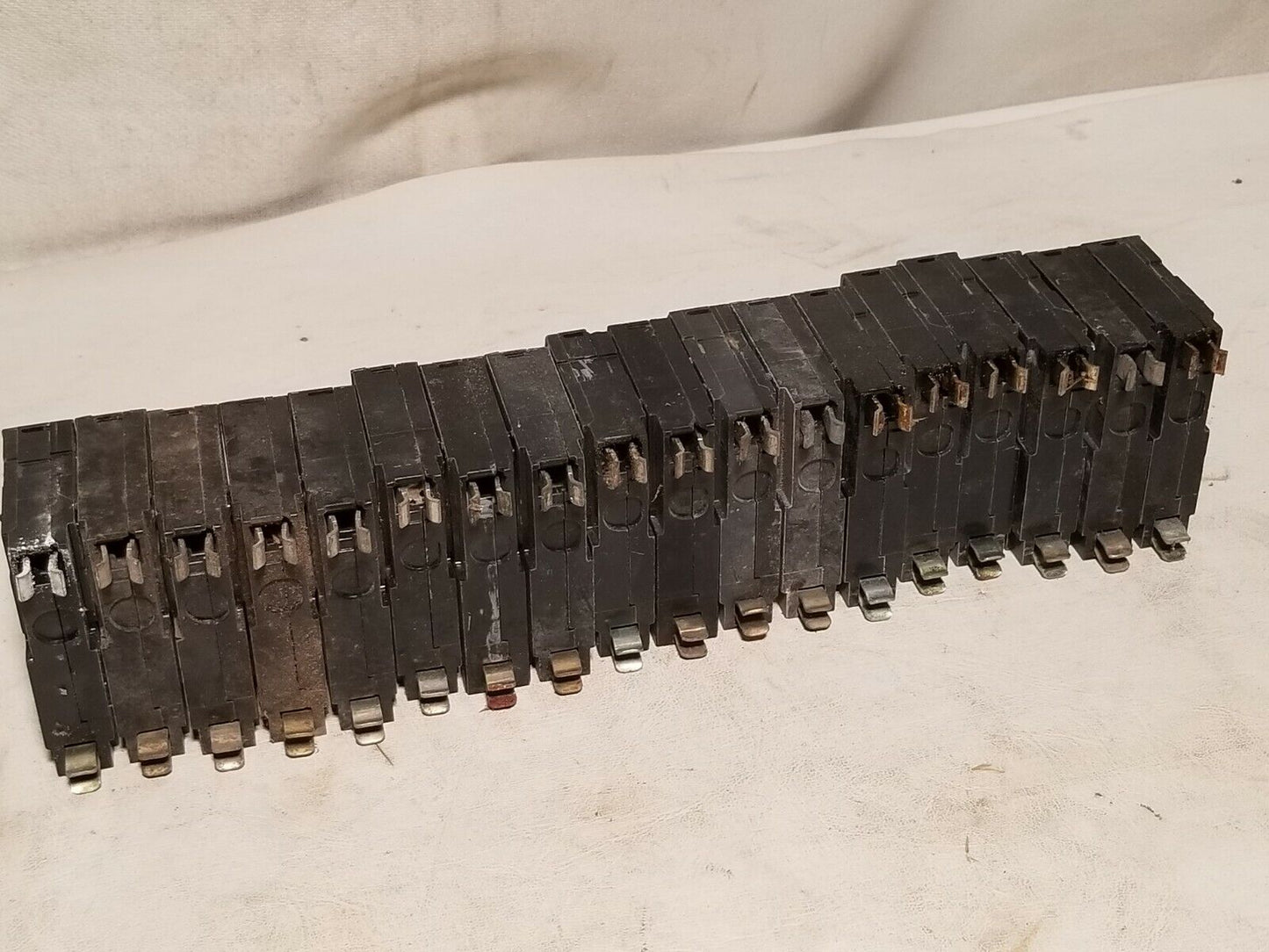 Lot of 18 Square D QO130 circuit breakers, 1 pole, 30A, 120/240V
