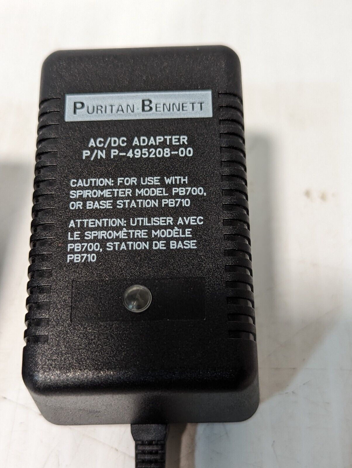 Lot of 2 Puritan Bennett P-495208-00 power adapters, 12VDC@400mA out