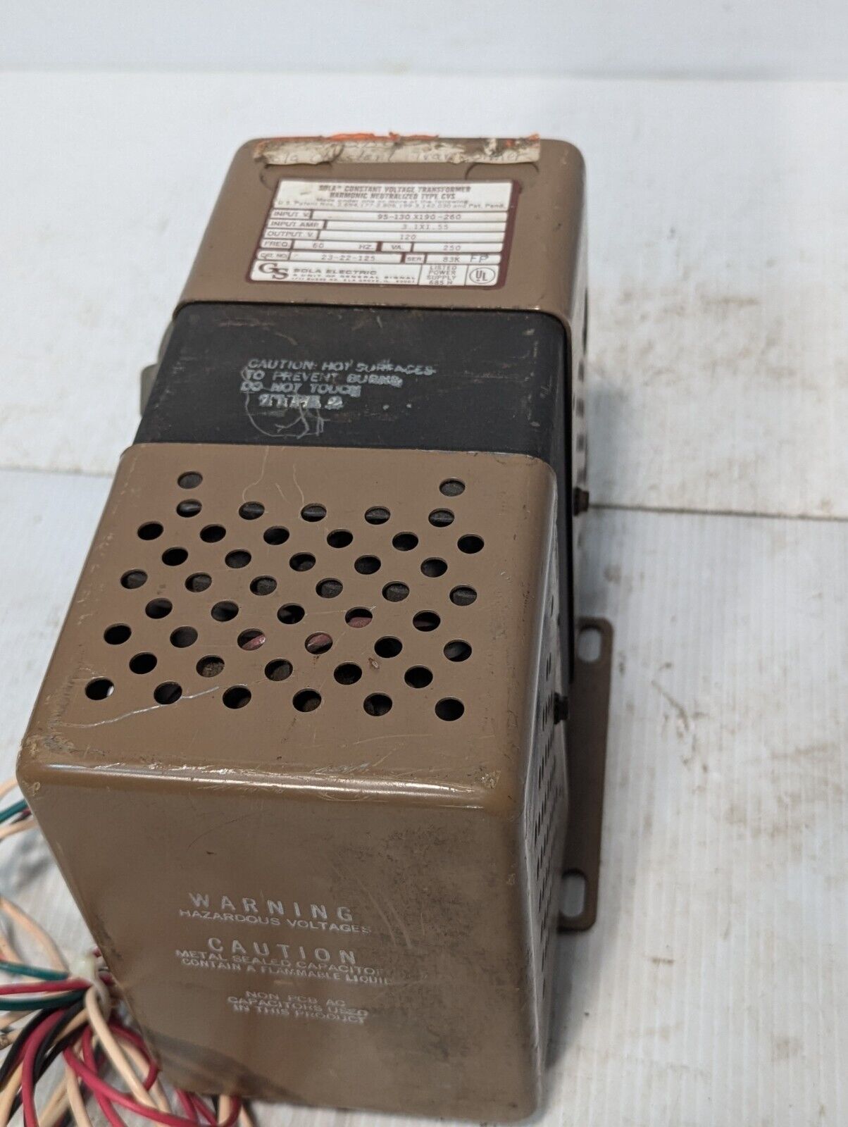 Sola Constant Voltage Transformer Harmonic Neutralized Type CVS No. 23-22-125