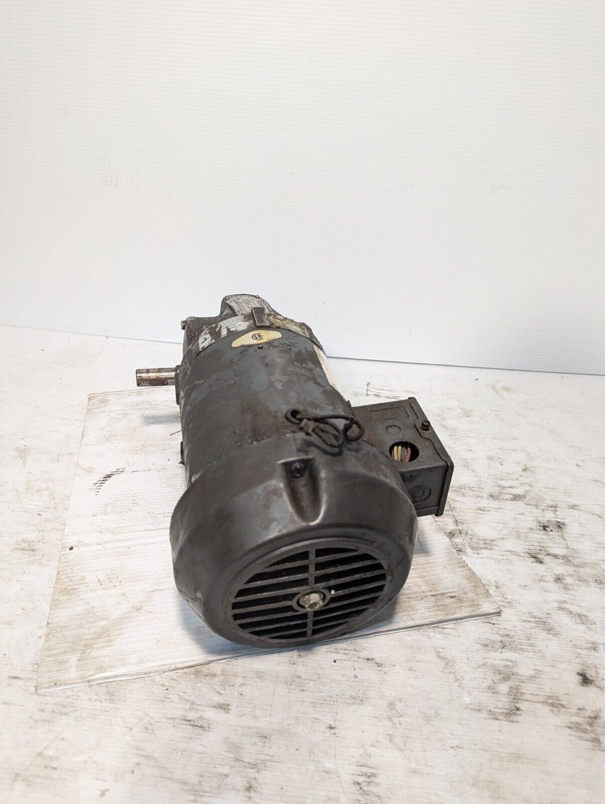 US Motors E525 SEP-6WP Gearmotor - Free Shipping