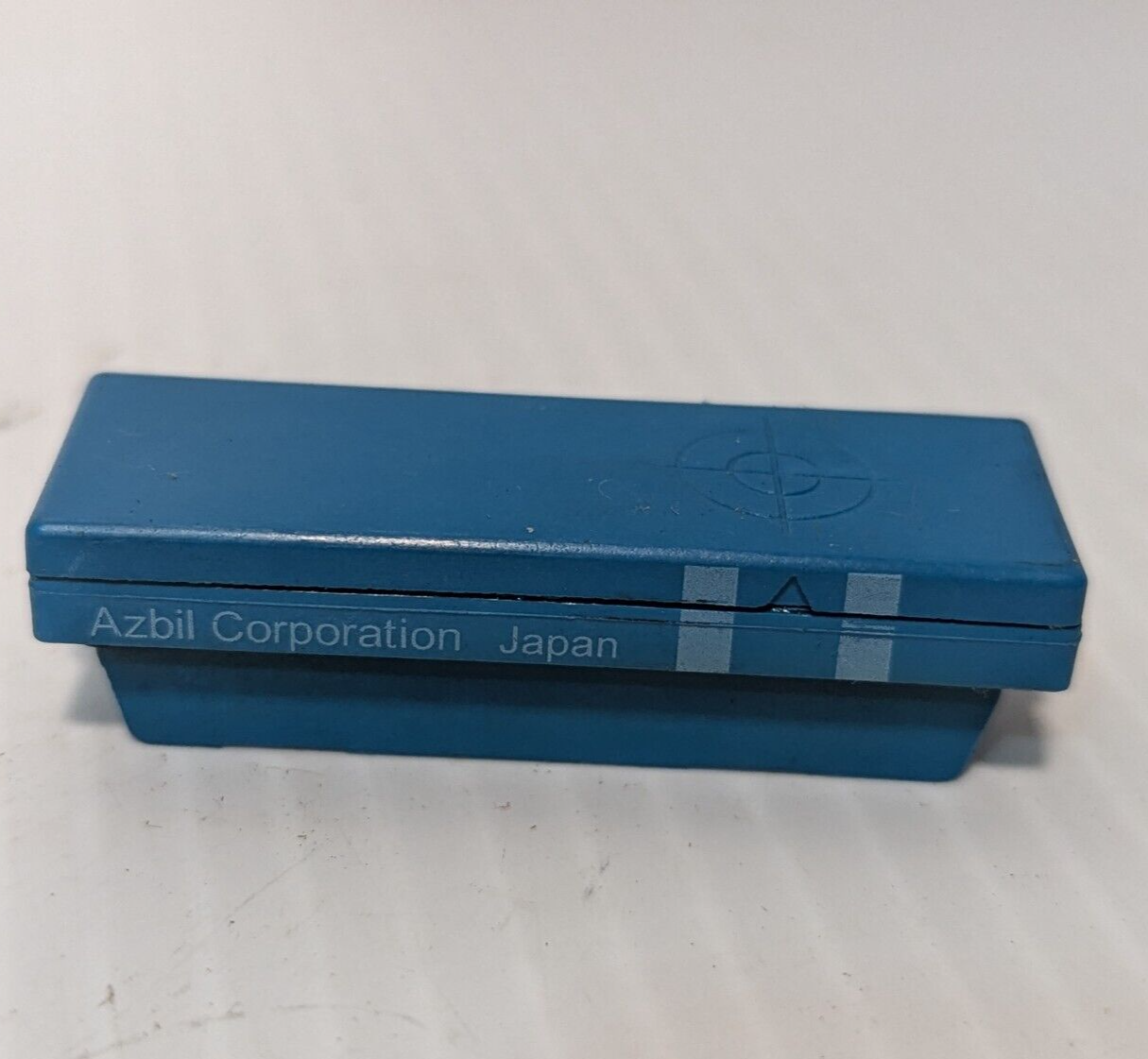 Azbil Corporation FL2B-2J6 01 Proximity Switch 1504UF, made in Japan, Free Ship.
