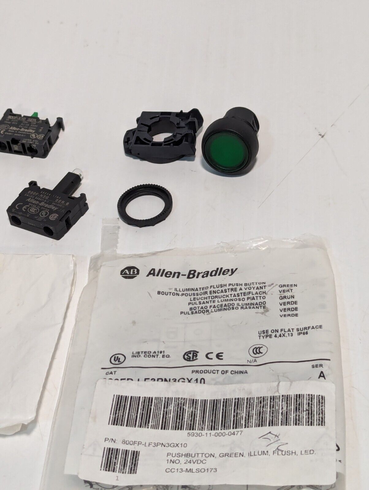 Allen Bradley Pushbutton Green Illum 800FP-LF3PN3GX10 - Free Shipping
