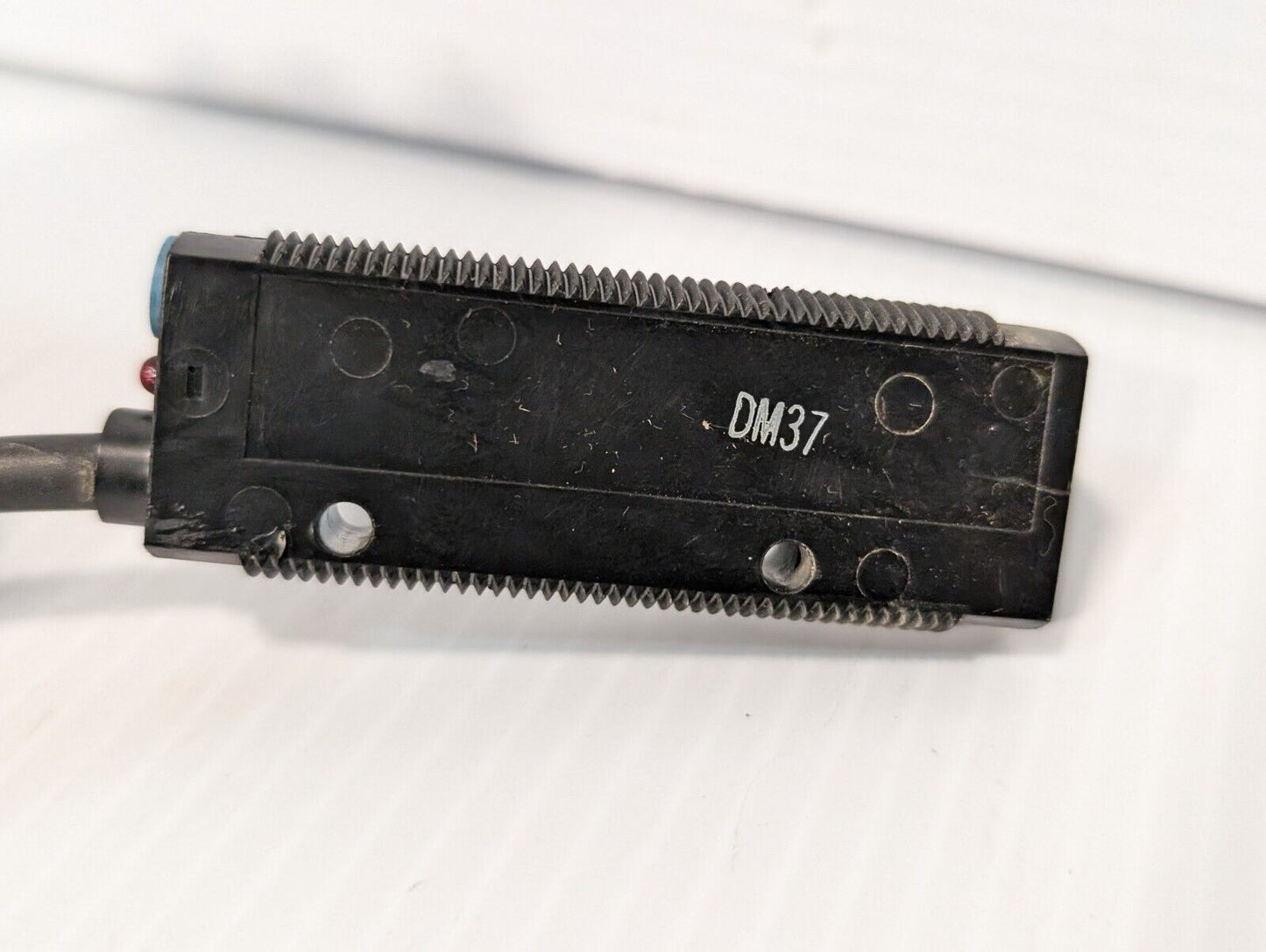 Allen Bradley 42SRU-6002 PhotoSwitch Retroreflective Control, 10-30VDC, 1 watt