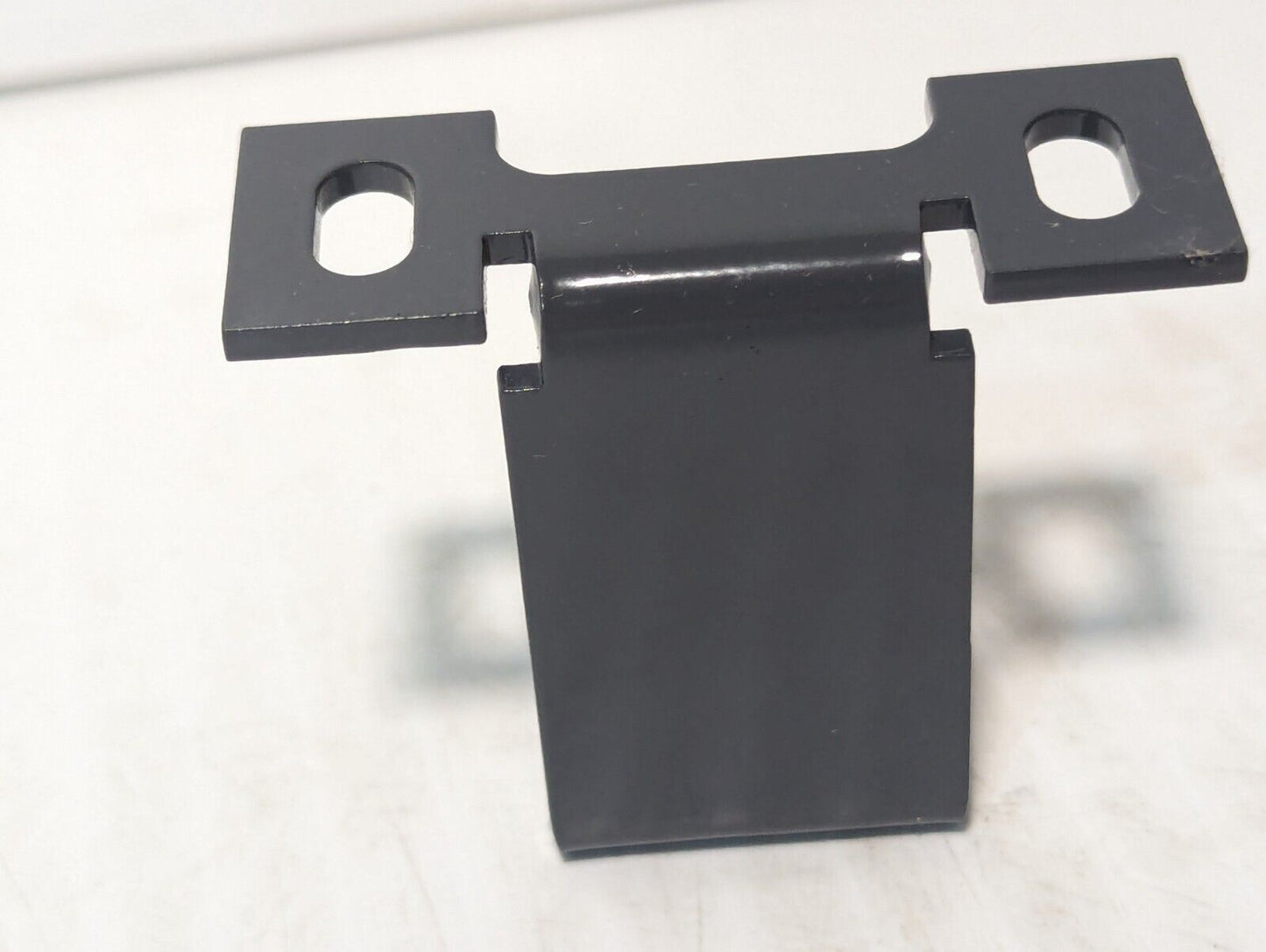 3915-13-000-1826 166K287G01 Single Belt Separator Clamp - Free Shipping