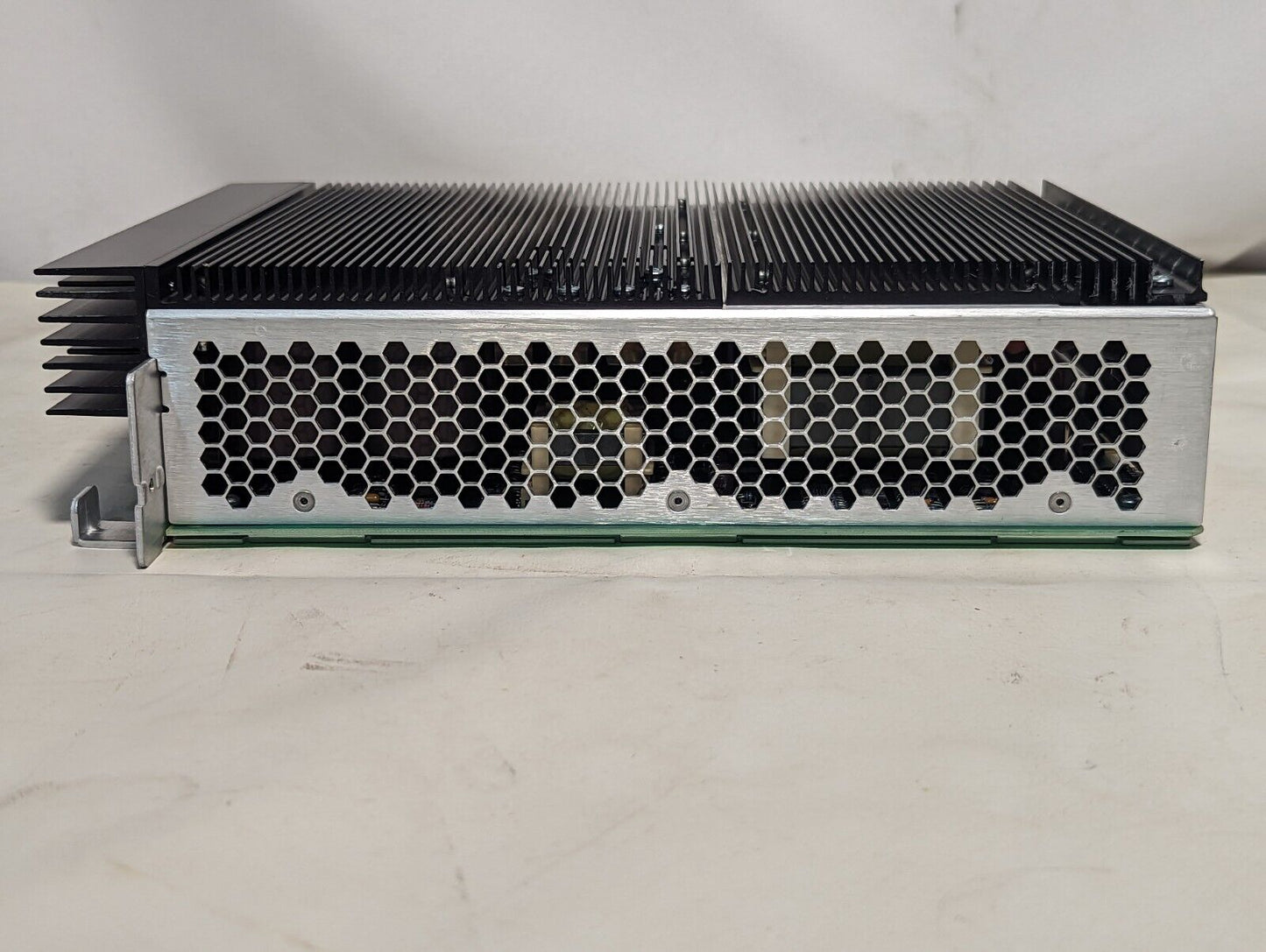 Onan 3-70564-0000 DC power supply, output 48VDC, input 115/230VAC