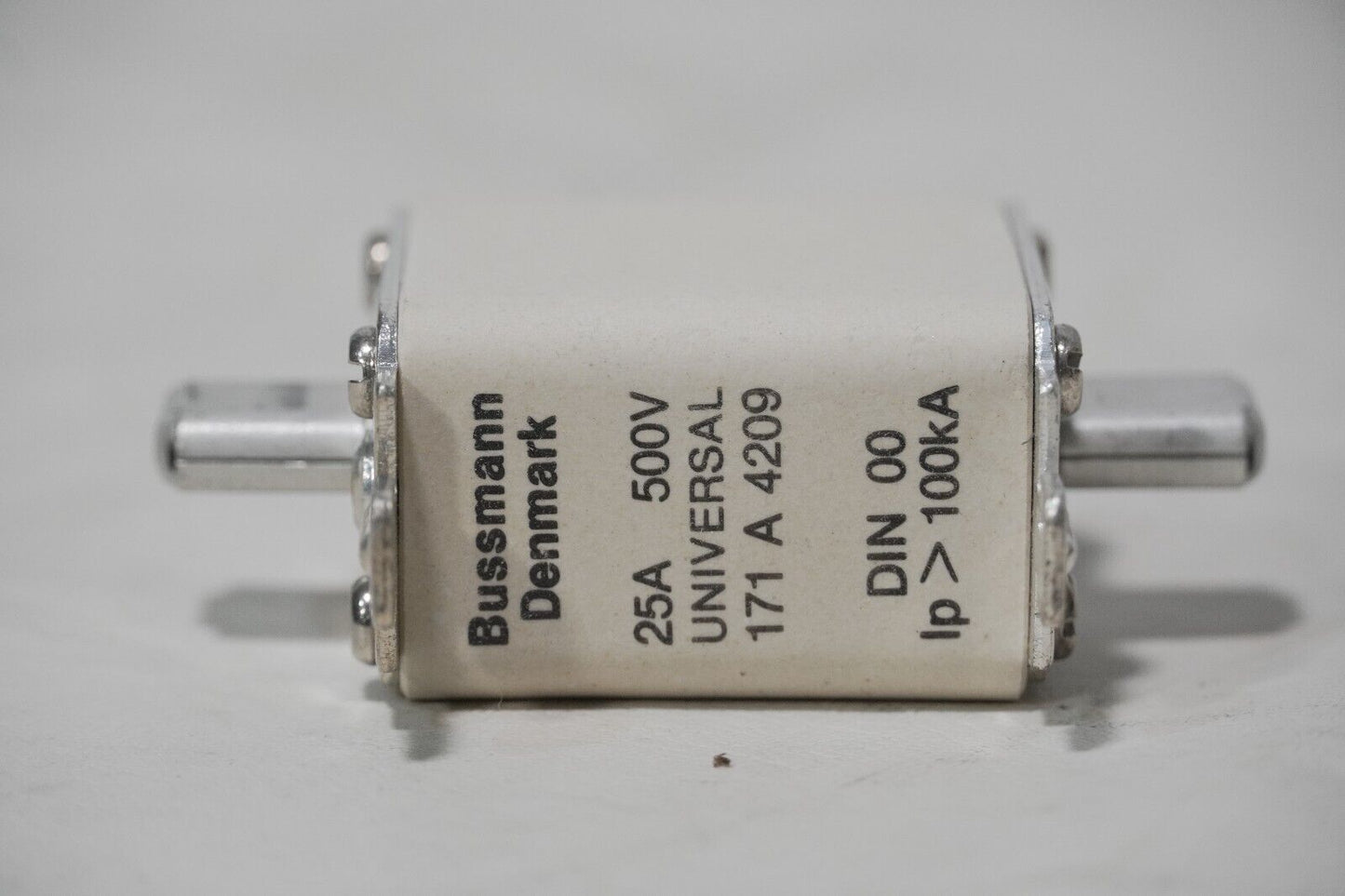 Lot of 10 Bussmann 171 A 4209 fuses, 25A, 500V, universal, 171A4209, DIN 00