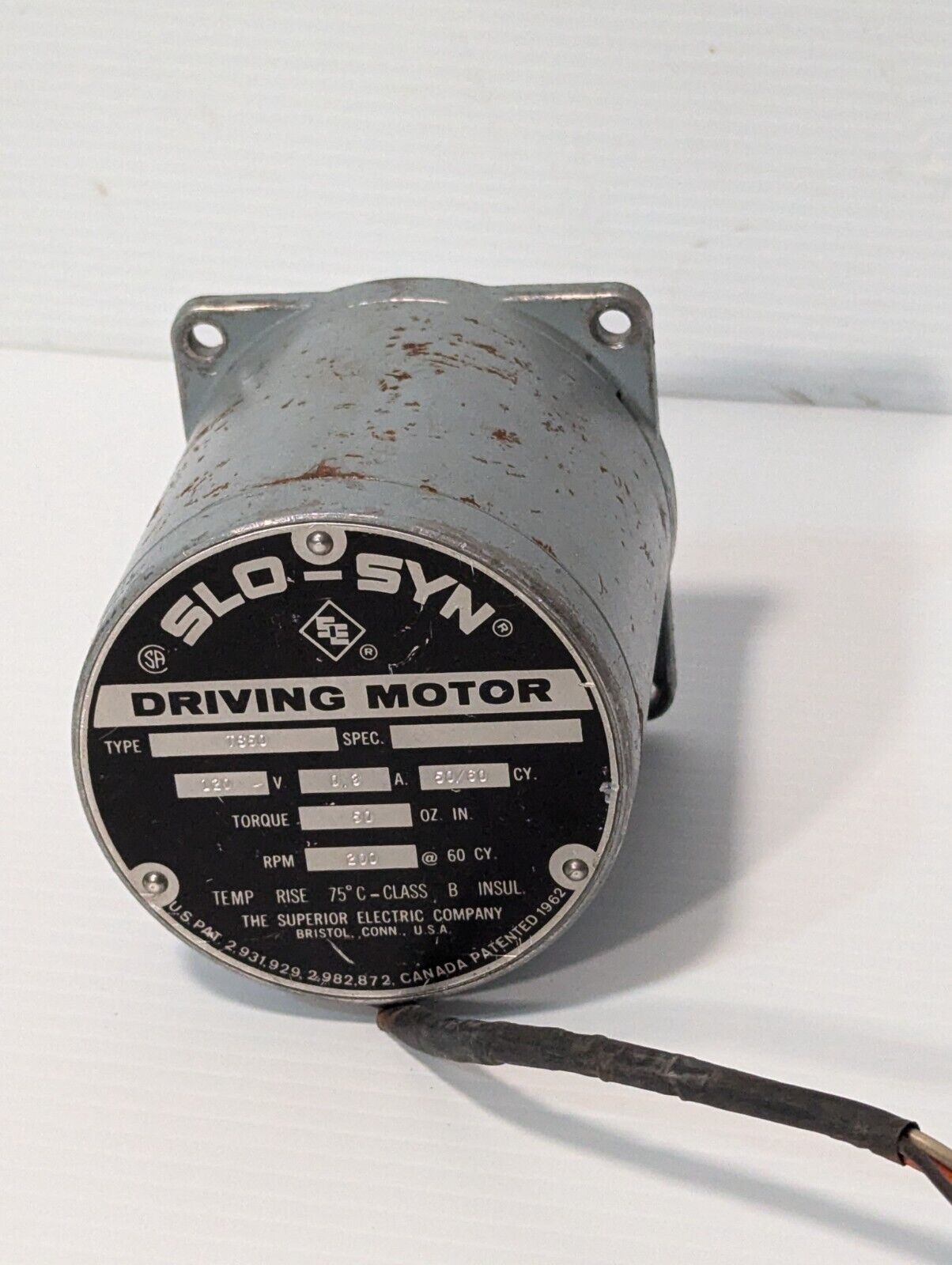 Superior Electric T950 Slo-Syn Stepping Motor, 120v, 0.3A, 200rpm -Free Shipping