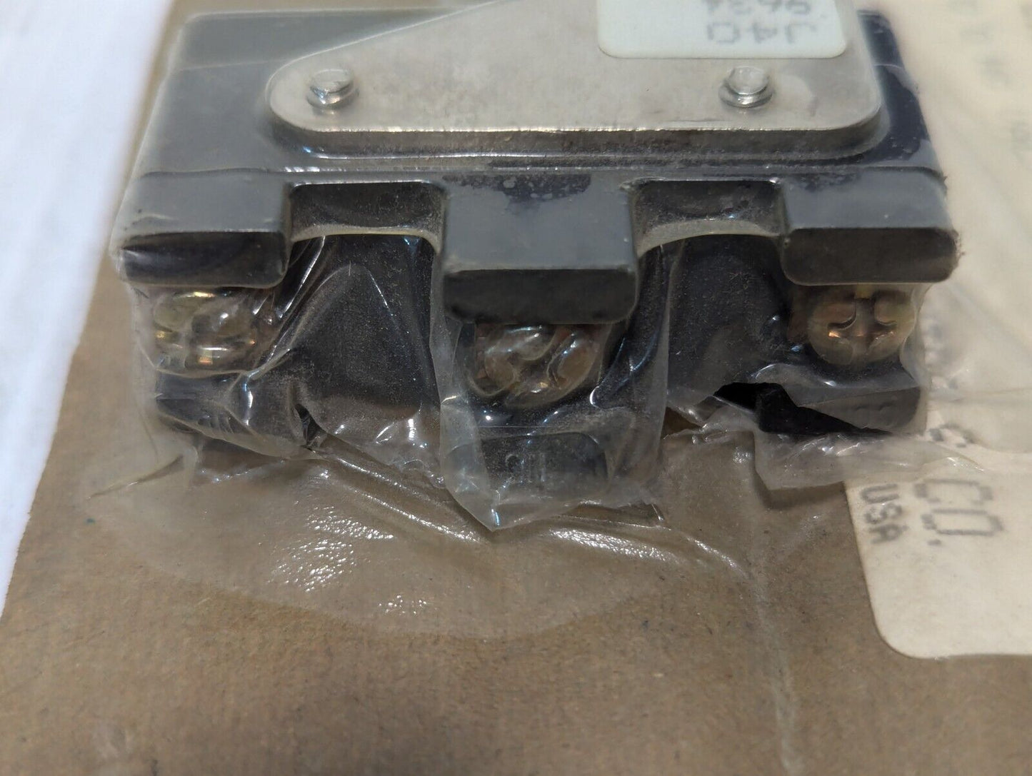 United Electric Controls Co. Pressure Switch J40-218 Range 0-30PSI Free Shipping