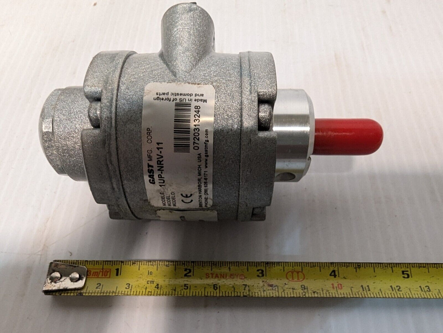 Gast 1UP-NRV-11 Lubricated Air Motor 81.22 PSI .42 HP .68Nm T - Free Shipping