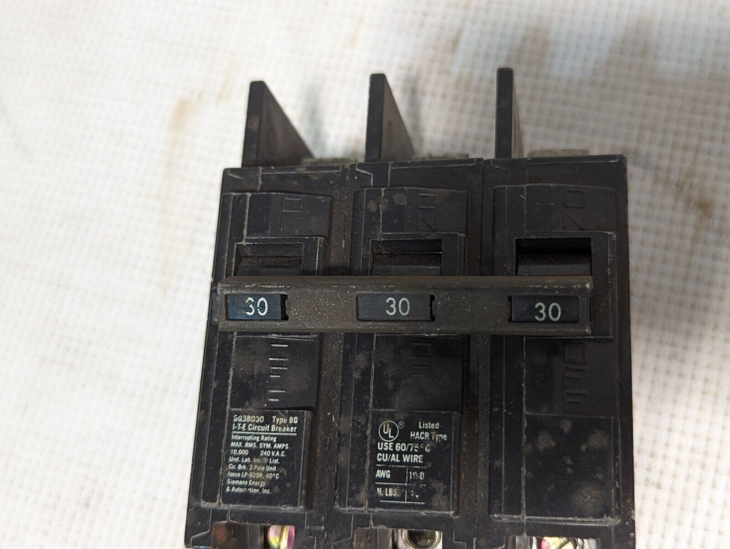ITE BQ3B030 Circuit Breaker, 30A, 240VAC, 3-Pole - Free Shipping
