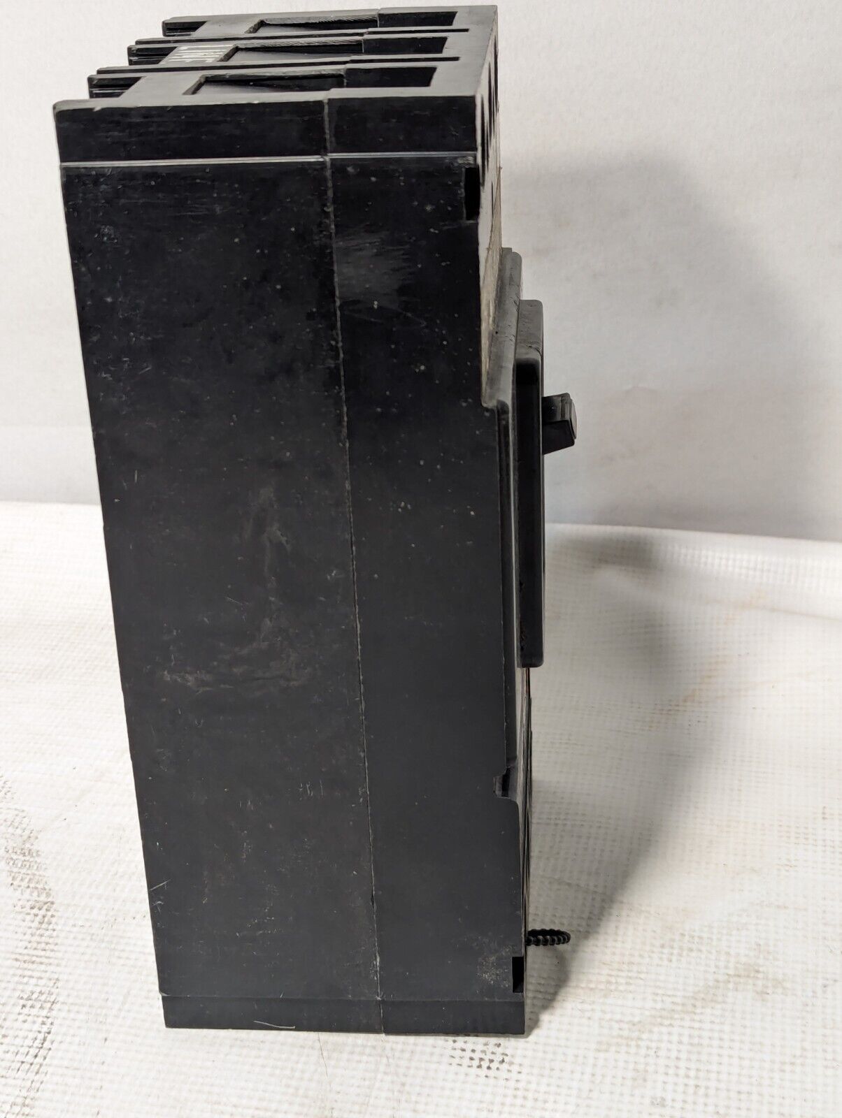 Westinghouse LB2400F 2-Pole Circuit Breaker, 250A, 600VAC, 250VDC