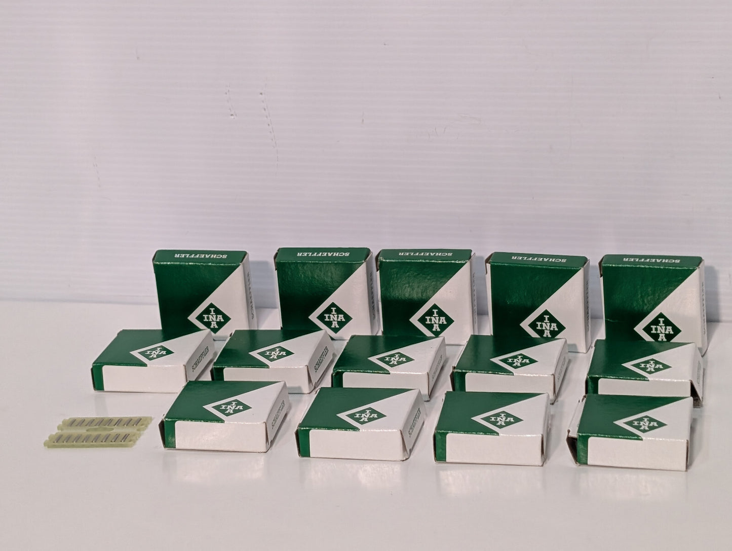 14 NOS: INA Schaeffler FF2535-ZW-0-2 Flat Cage Double Row Needle Roller Bearings