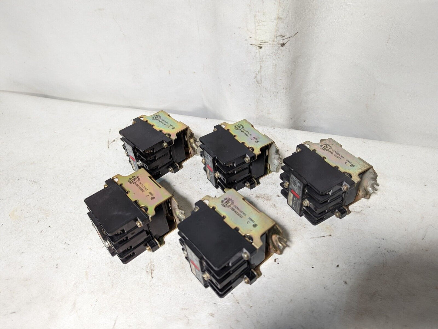 Allen-Bradley 700-N220A1 relay, type N, AC relay