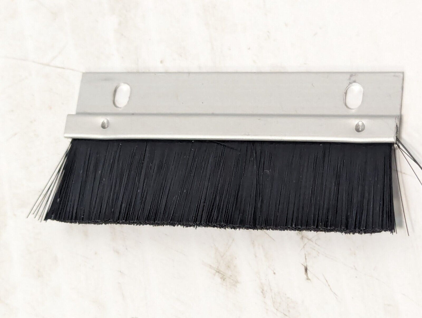 3915-12-000-7281 173K487G01 Chain Wiper Brush Assembly - Free Shipping