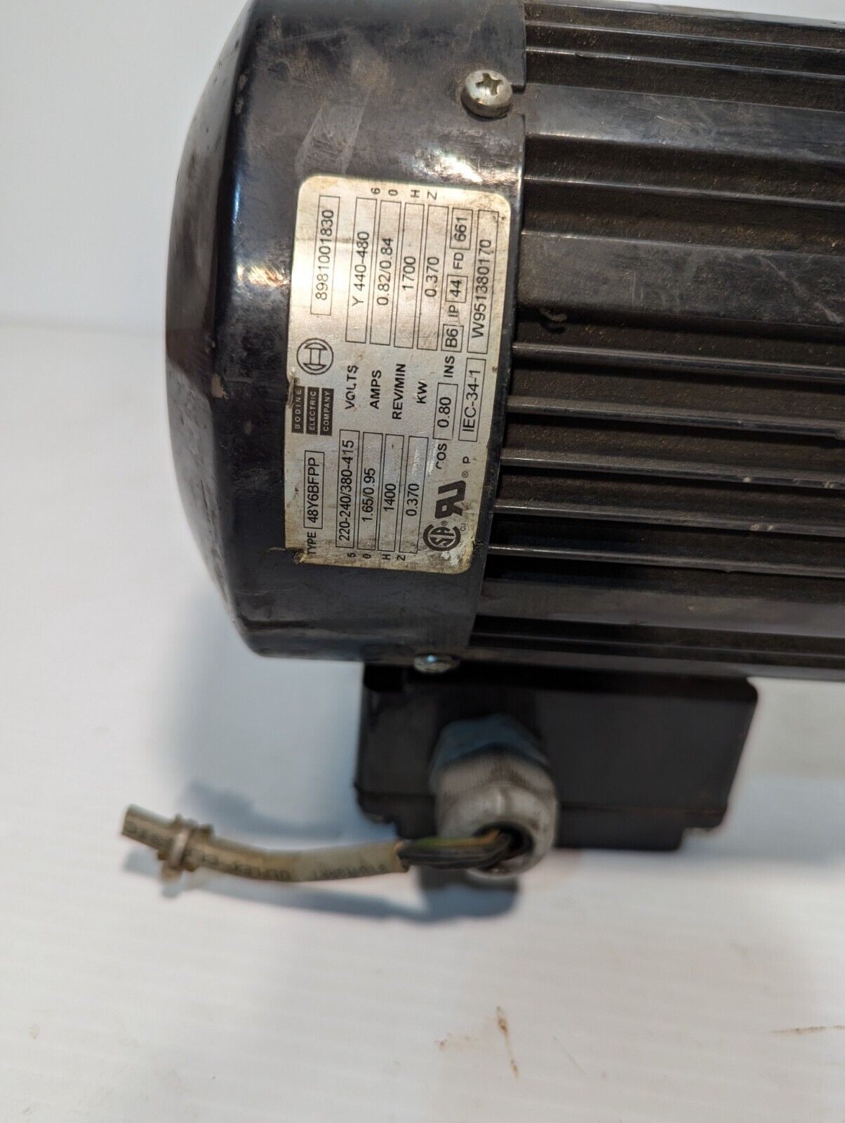 Bodine 48Y6BFPP motor, 220-240/380-415/440-480, 1400/1700RPM w/Bosch 3842503069