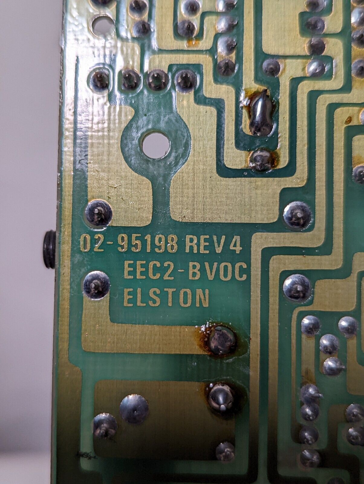Elston Electronics 02-95198 Rev 4 12-inch monitor board