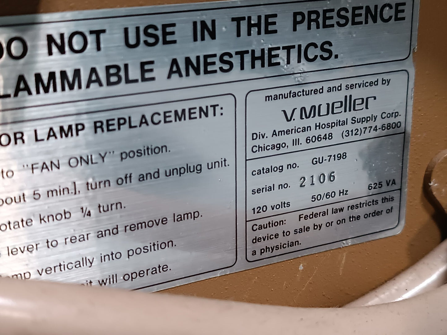 V. Mueller GU-7198 Dual Beam Fiber Optic Light Source 120V 50/60Hz