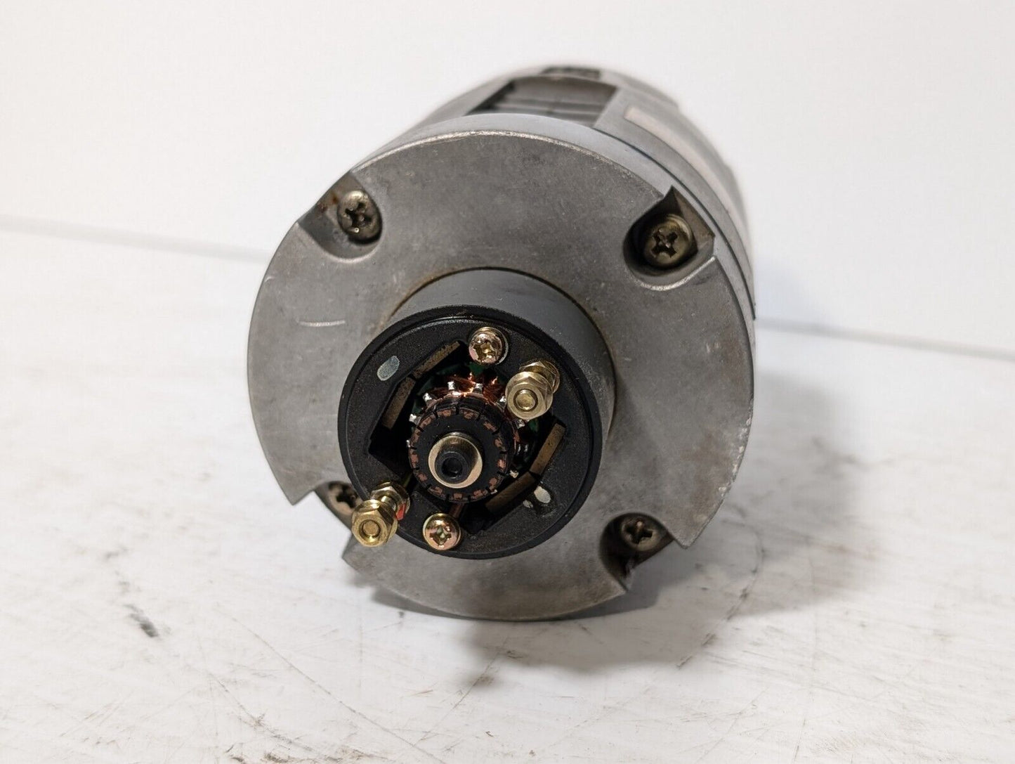 Yaskawa ABB UGTMEM-06LBB31 Minertia Servo Motor Mini Series