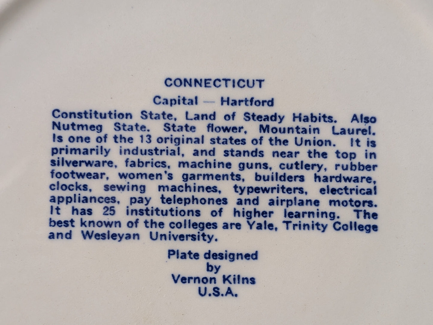 Vintage Vernon Kilns Hartford, Connecticut Souvenier Collector Plate 1930s