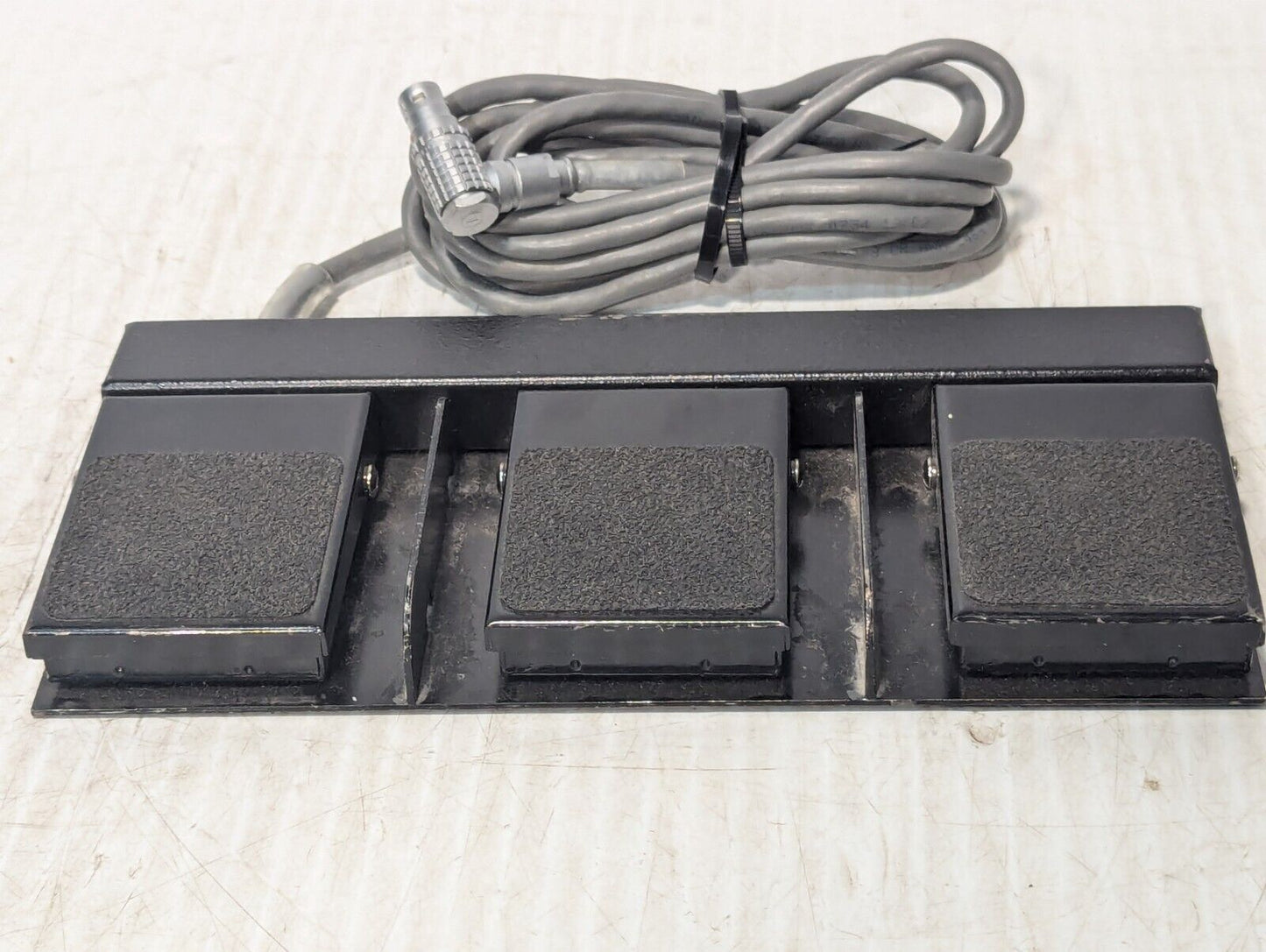 Linemaster MFSW1 Ultrasound 3-Pedal Foot Switch - Free Shipping