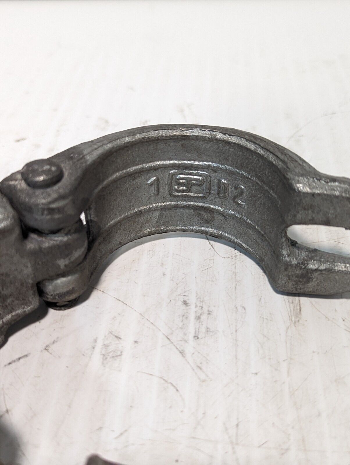 Lot of 2 Unidentified Scaffolding Couplers - Free Shipping