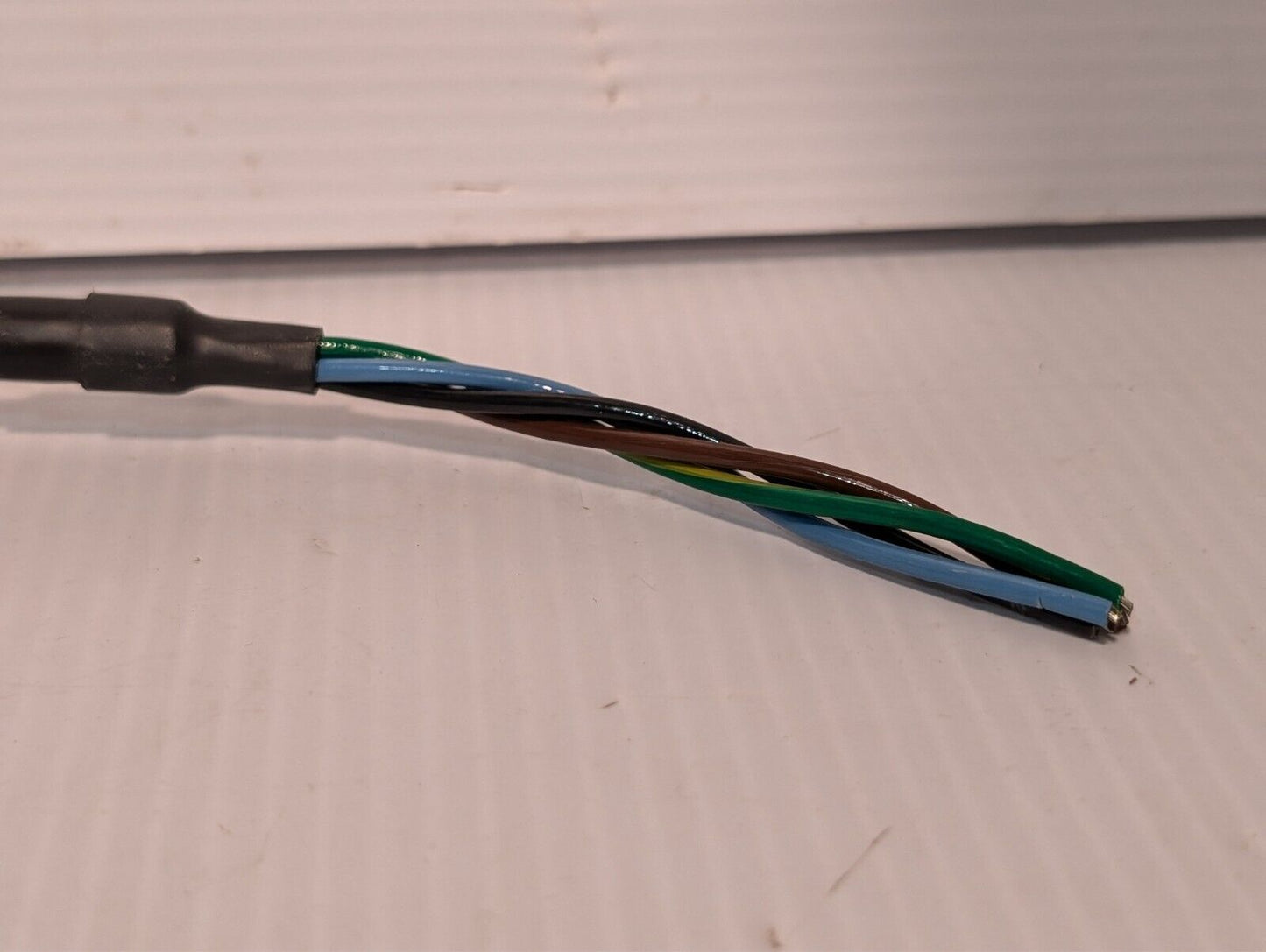 Allen Bradley 2090-XXNPMP-16S03 Standard Power Cable MP-Series Servo Motor