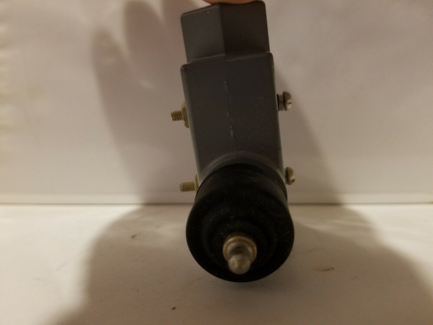 Honeywell Micro Switch BZE6-2RN18 enclosed limit switch, wobble switch