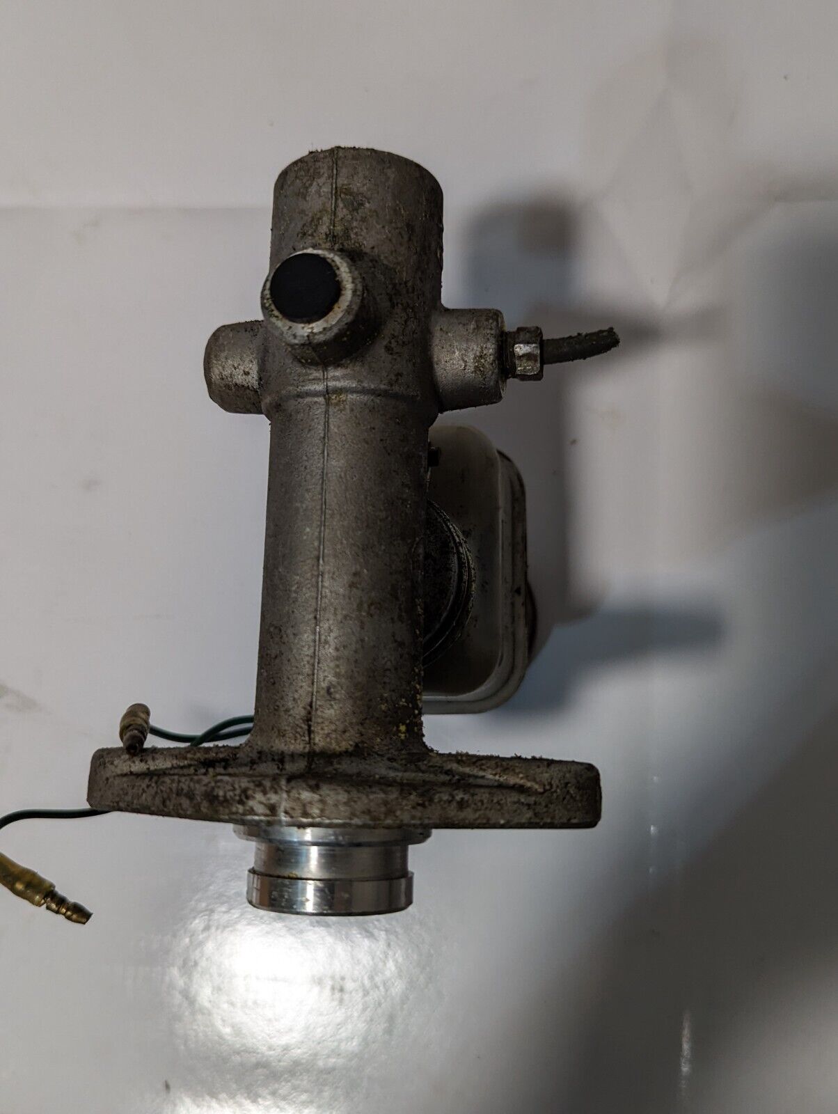 Nissan TSA/NI46010-11H01 Master Cylinder - Free Shipping