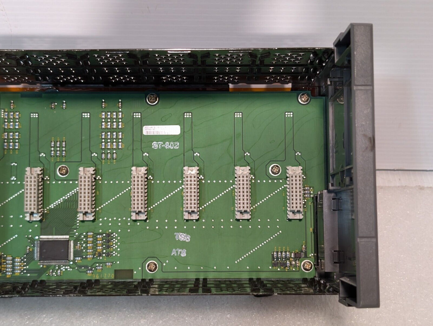 Allen Bradley 1746-A7/B - 7 Slot SLC 500 Chassis, Series B