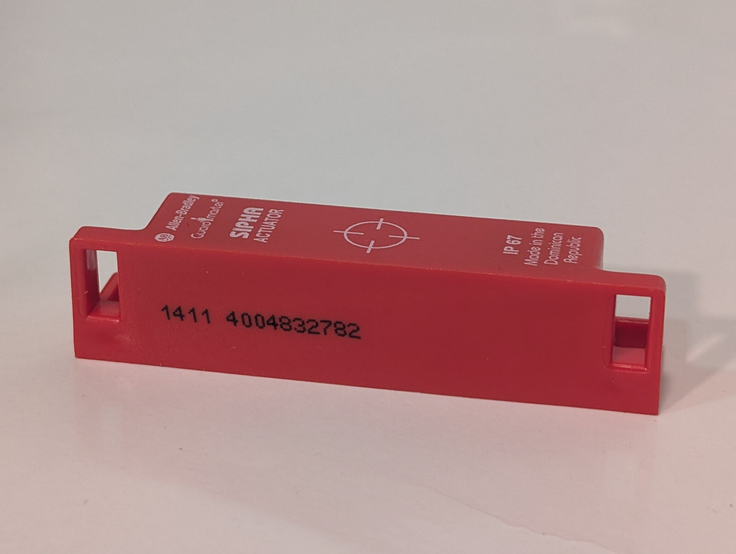 Allen Bradley 440N-A32020 Guard-Master Sensaguard Non-Contact Switch Actuator