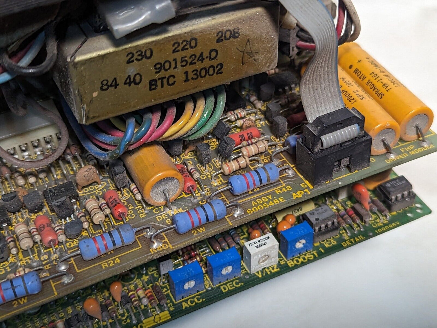 Parametrics 6007 3/4 HP motor controller 600703 230 VAC 3 phase output