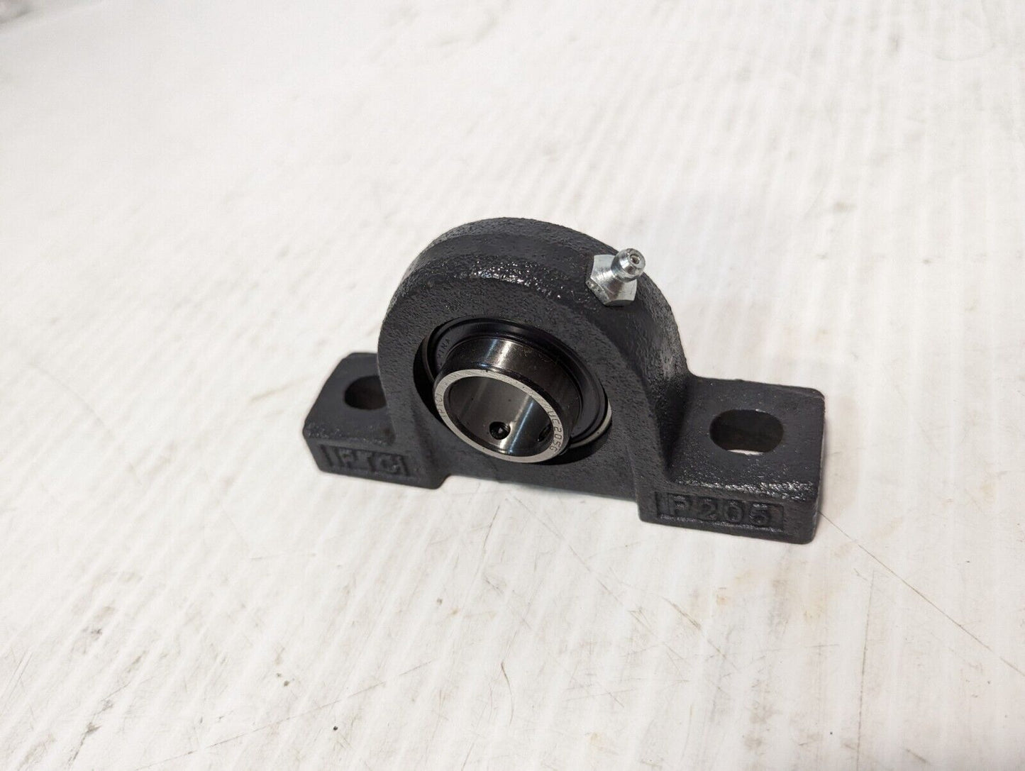 IPTCI UCP205 Pillow Block Bearing, 25mm Bore, UC205G - Free Shipping