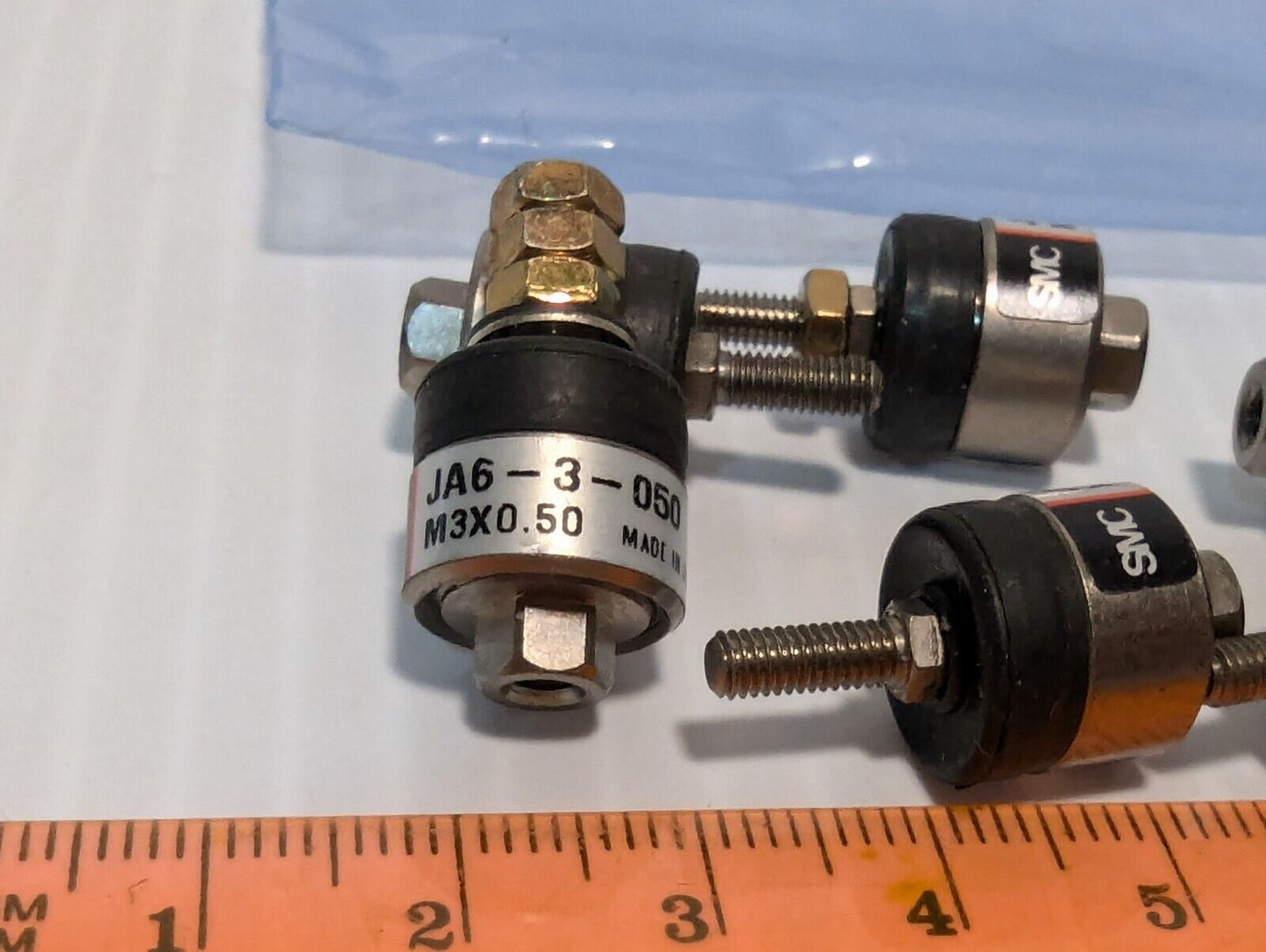 Lot of 7 SMC JA6-3-050 Floating Joints, M3X0.50, 6mm Bore Size - Free Shipping