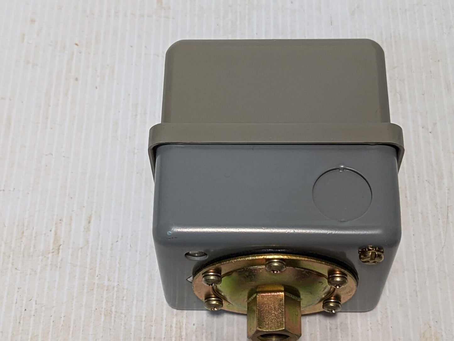 Square D 9013-853AS Pressure Switch - Free Shipping+Returns