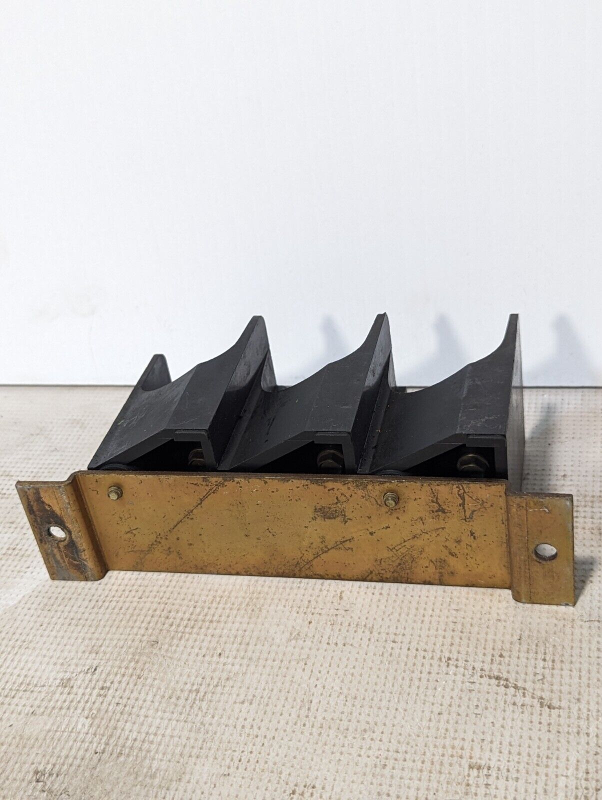 Square D 51140-306-08 Disconnect Switch Fuse Holder, 3-Pole - Free Shipping