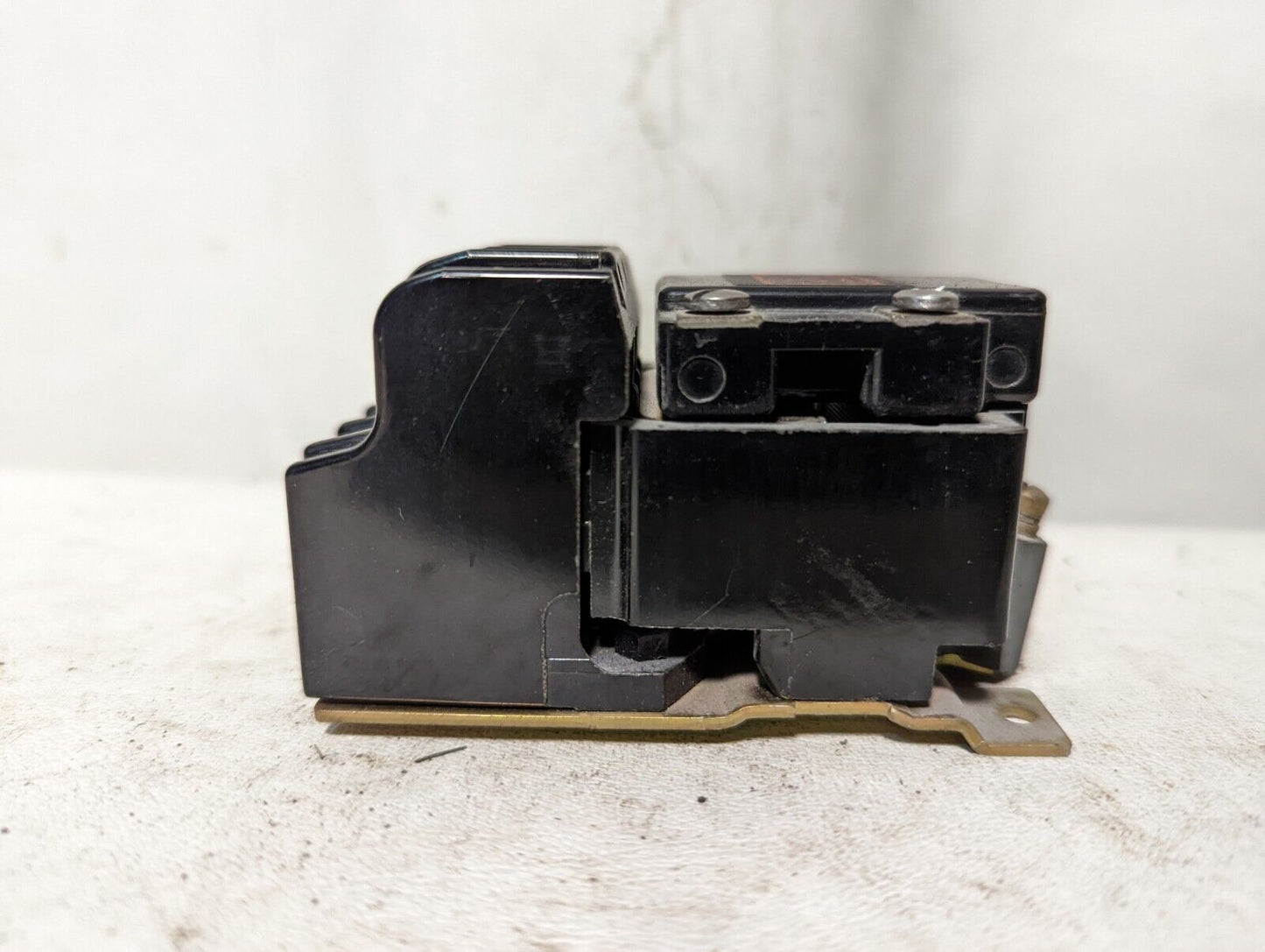 Allen-Bradley 702-TOD93 motor starter, NEMA sz 00, 110/115VAC coil